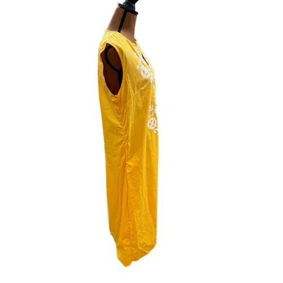 Beautiful Bright Yellow with White Print Design Order Plus Kurta – Size XL - Picture 3 of 7